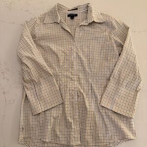Lands’ End No Iron 12T button up for summer, casual wear for butter moms